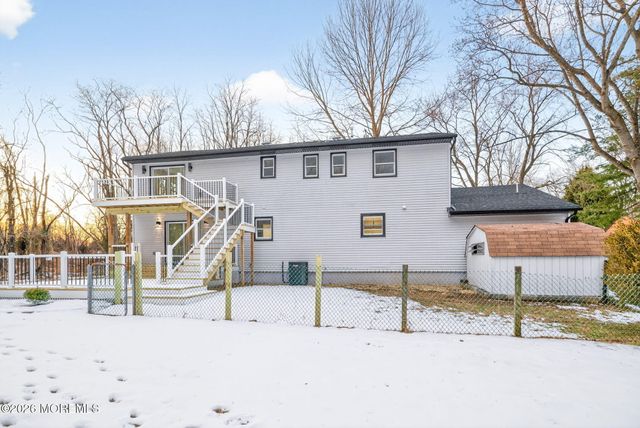 6 Storer Court, Morganville, NJ 07751