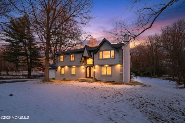 6 Storer Court, Morganville, NJ 07751