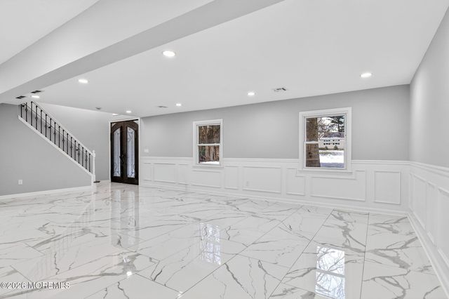 6 Storer Court, Morganville, NJ 07751