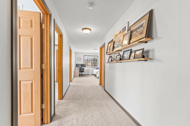 18206 70th Avenue N, Maple Grove, MN 55311