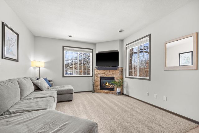 18206 70th Avenue N, Maple Grove, MN 55311