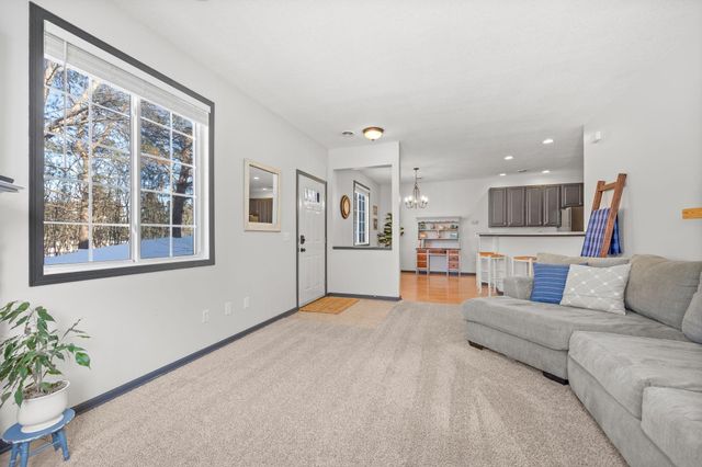 18206 70th Avenue N, Maple Grove, MN 55311