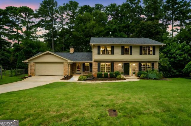 2416 Norwich Lane, Tucker, GA 30084