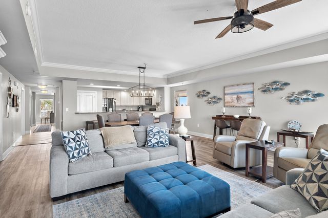 725 Gulf Shore Drive UNIT 201B, Destin, FL 32541