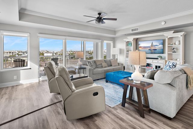 725 Gulf Shore Drive UNIT 201B, Destin, FL 32541