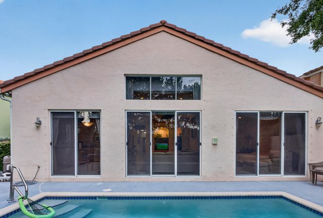 4889 N Classical Boulevard, Delray Beach, FL 33445