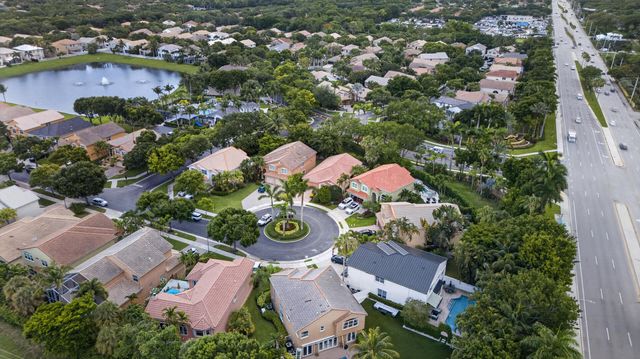 4889 N Classical Boulevard, Delray Beach, FL 33445