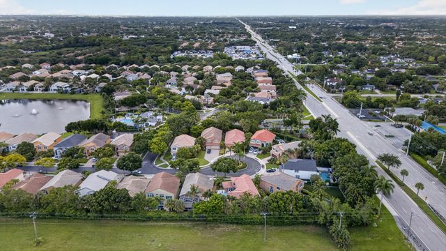 4889 N Classical Boulevard, Delray Beach, FL 33445
