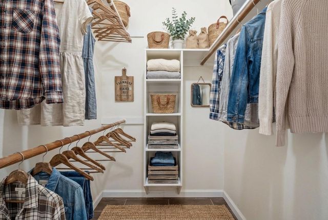 3930 Tumbleweed Lane, Baytown, TX 77521