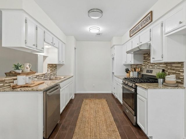 3930 Tumbleweed Lane, Baytown, TX 77521