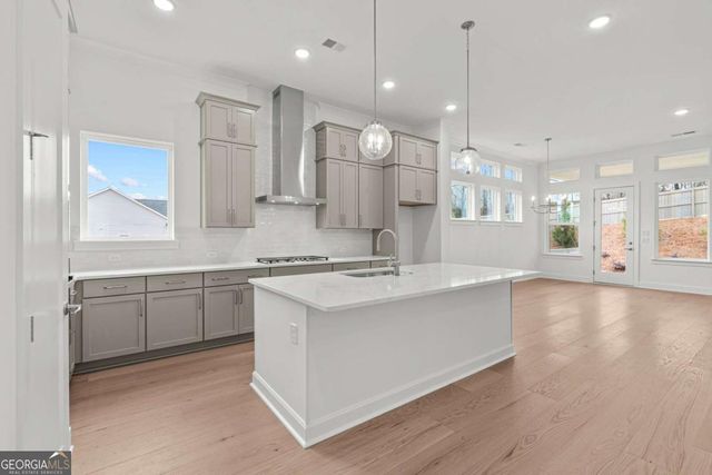 214 Strawberry Lane, Woodstock, GA 30189