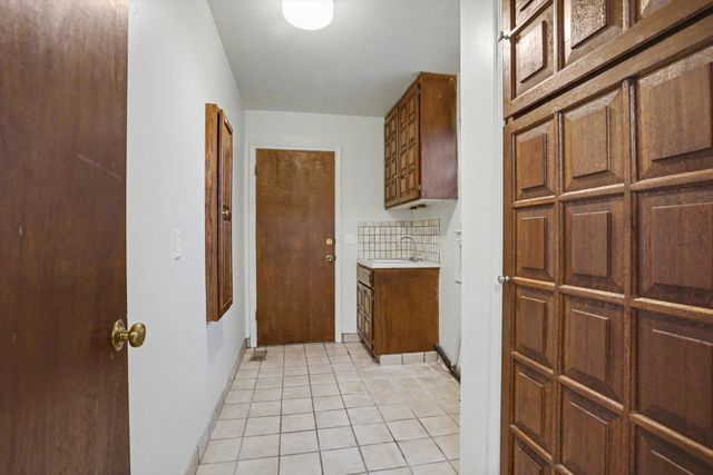 1713 E 60th Street, Tulsa, OK 74105