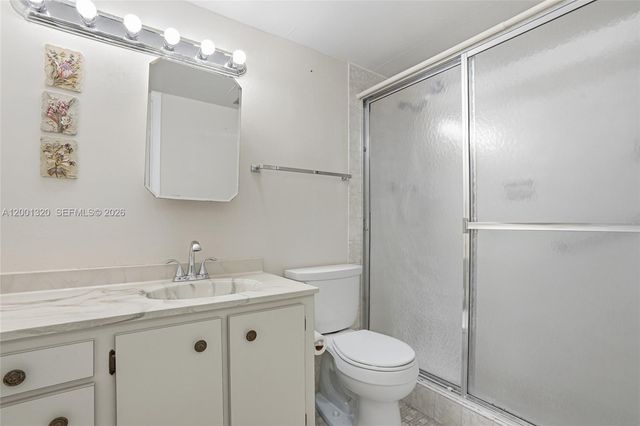 1001 Colony Point Circle 503, Pembroke Pines, FL 33026
