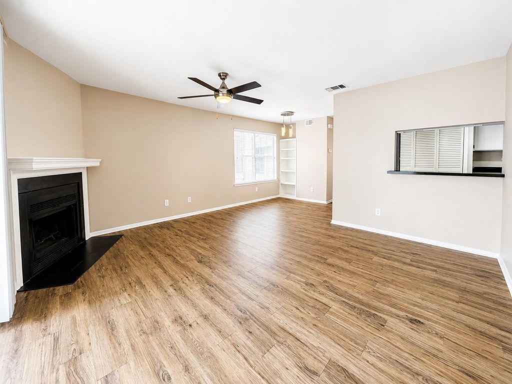 10507 Mellow MDWS 13202, Austin, TX 78750