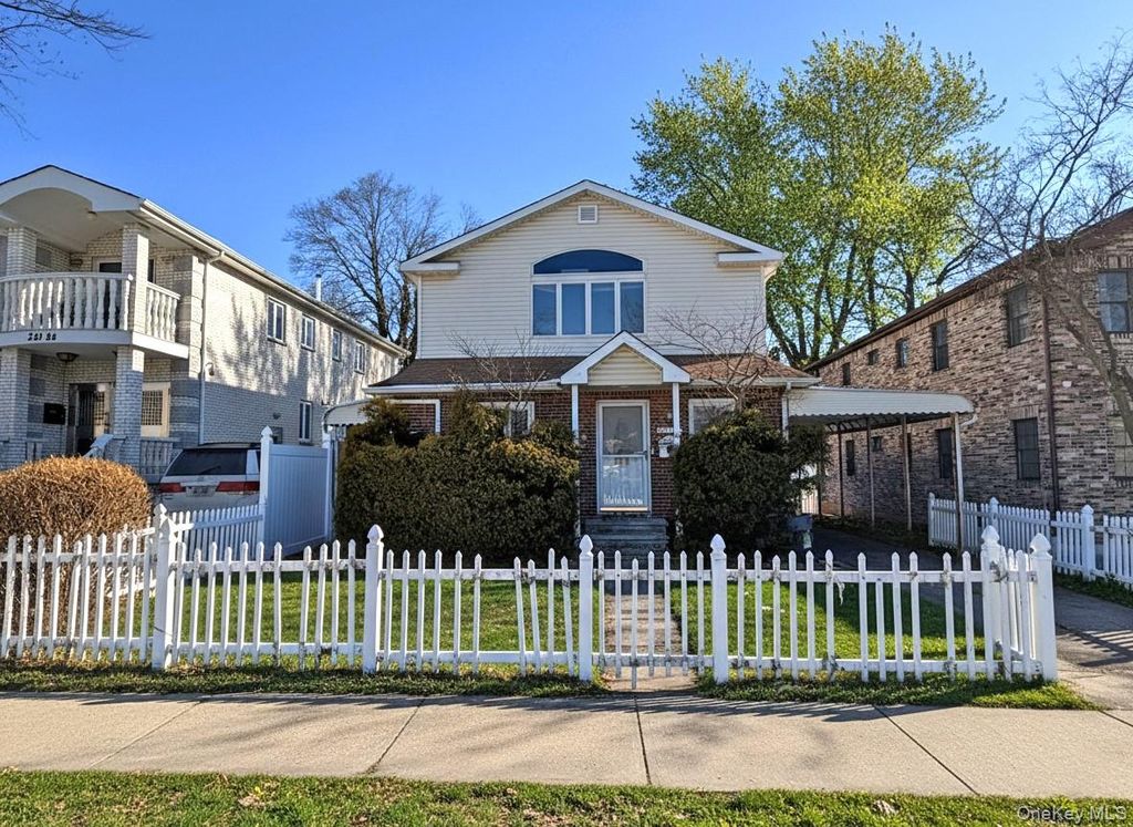 24580 61st Avenue 2 Fl, Little Neck, NY 11362