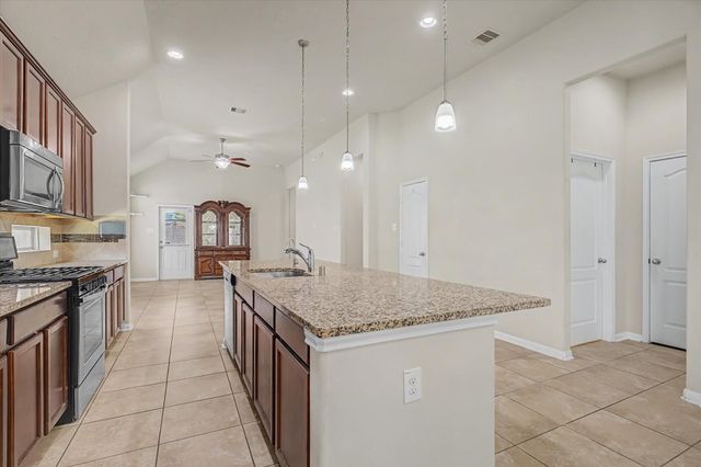 3834 Raintree Village Drive, Katy, TX 77449
