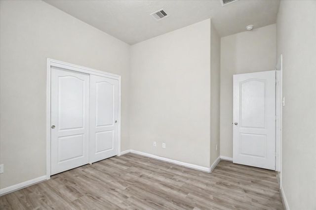 3834 Raintree Village Drive, Katy, TX 77449