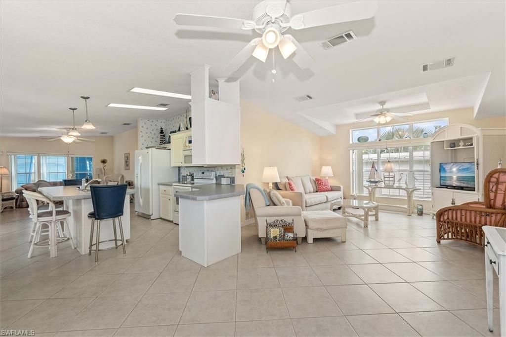 244 Daisy AVE, FORT MYERS, FL 33908 — photo 5
