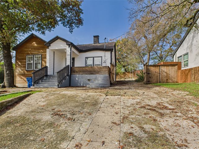 823 Havendon Circle, Dallas, TX 75203