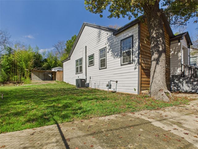 823 Havendon Circle, Dallas, TX 75203