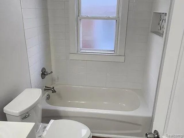 24901 New York Street, Dearborn, MI 48124