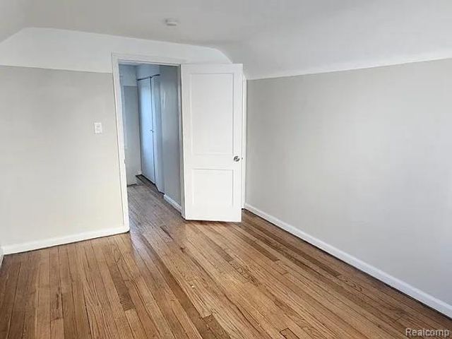 24901 New York Street, Dearborn, MI 48124