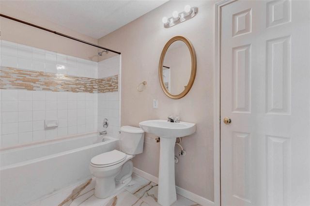 155 Perfidia Drive, Houston, TX 77015