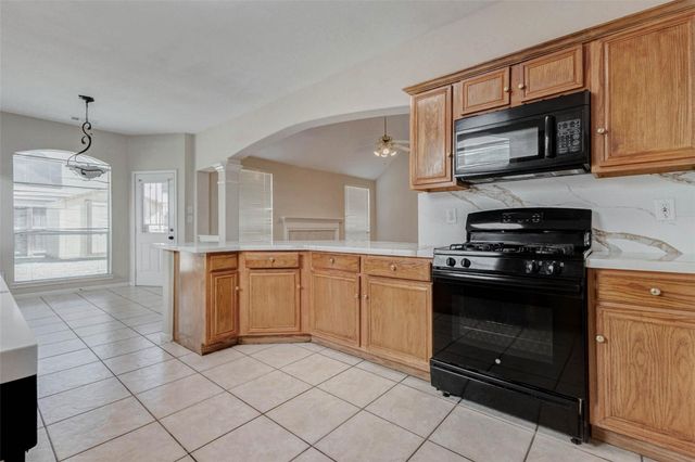 155 Perfidia Drive, Houston, TX 77015