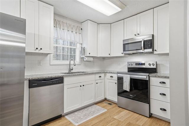 2525 Henderson Mountain Road, Jasper, GA 30143