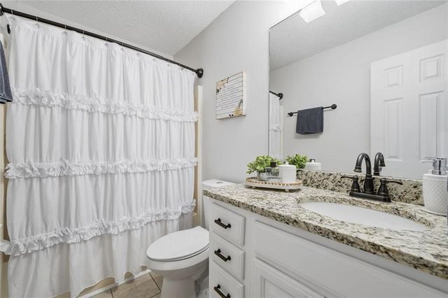 2525 Henderson Mountain Road, Jasper, GA 30143