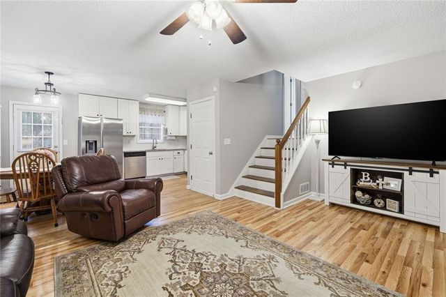 2525 Henderson Mountain Road, Jasper, GA 30143