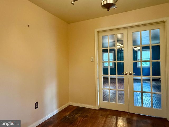 933 WEST AVE, Springfield, PA 19064