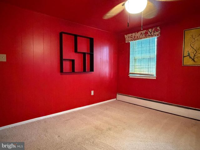 933 WEST AVE, Springfield, PA 19064