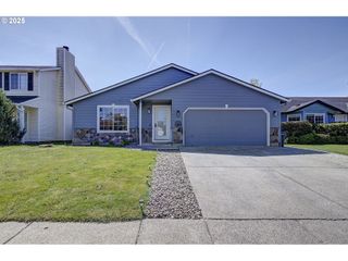 1807 Nw 3RD St, Battle Ground, WA 98604