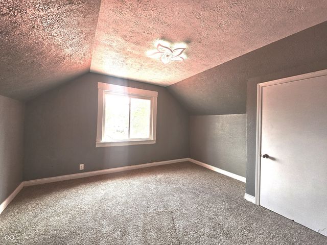 2530 Lincoln Street, Anderson, IN 46016