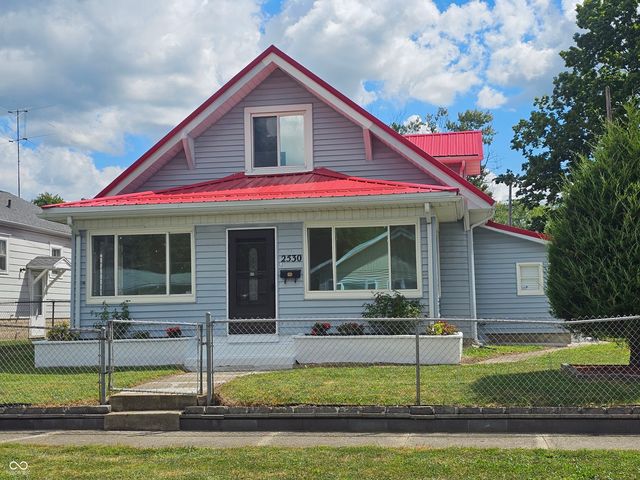 2530 Lincoln Street, Anderson, IN 46016