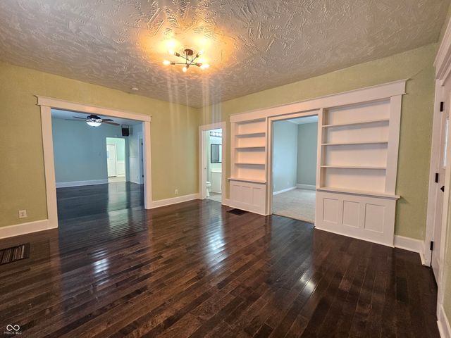 2530 Lincoln Street, Anderson, IN 46016