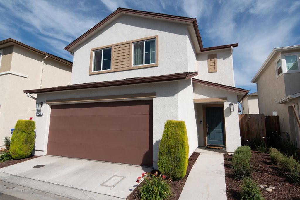 430 Peppercorn Dr, Turlock, CA 95380