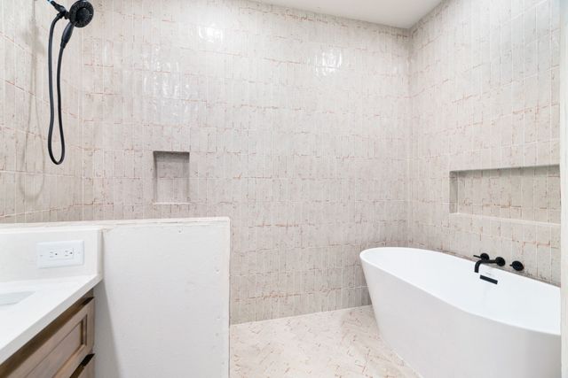 3035 Aiken Drive, Paris, TX 75460