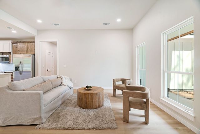 3035 Aiken Drive, Paris, TX 75460