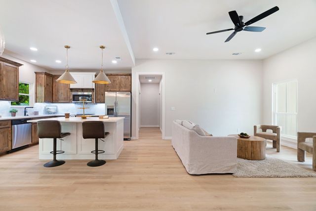 3035 Aiken Drive, Paris, TX 75460