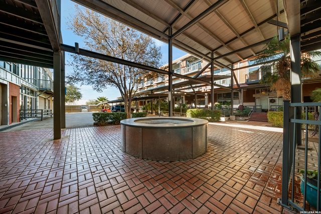 1339 S Flores St Ste 204, San Antonio, TX 78204