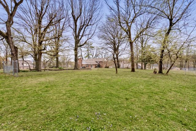 33239 Thompson Road, Afton, OK 74331