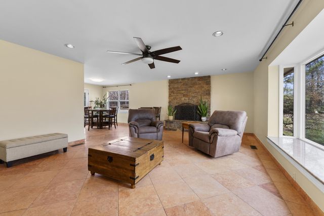 33239 Thompson Road, Afton, OK 74331