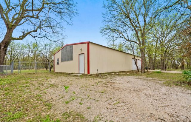 33239 Thompson Road, Afton, OK 74331