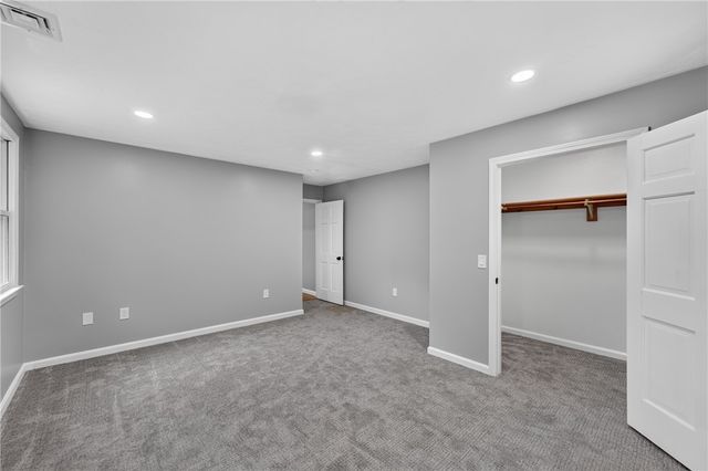 635 Iron Mine Hill Road, North Smithfield, RI 02896