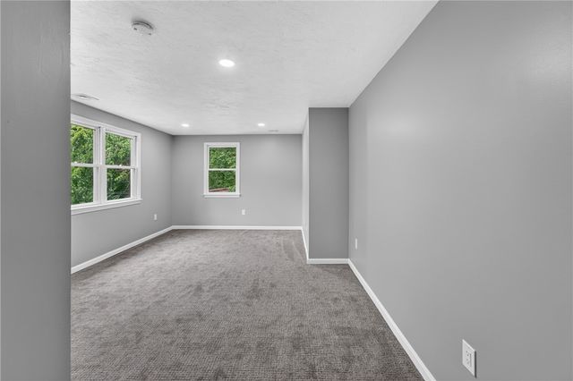 635 Iron Mine Hill Road, North Smithfield, RI 02896