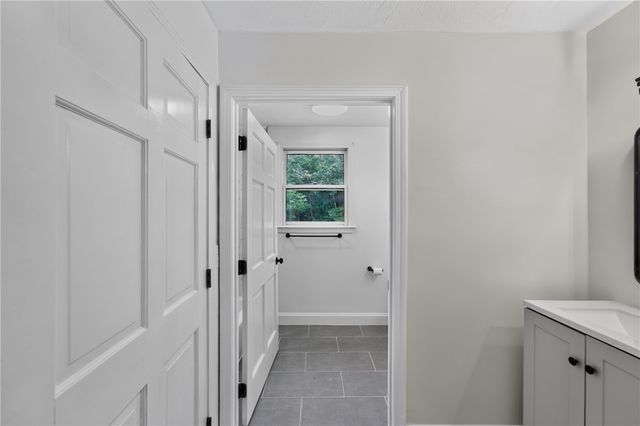 635 Iron Mine Hill Road, North Smithfield, RI 02896