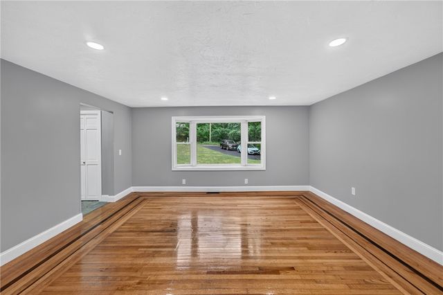 635 Iron Mine Hill Road, North Smithfield, RI 02896