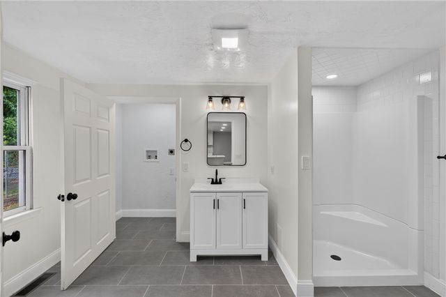 635 Iron Mine Hill Road, North Smithfield, RI 02896